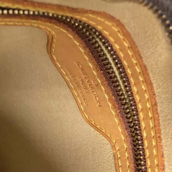 LOUIS VUITTON Monogram LoopingMM bag shawl Shoulder Bag - Picture 8 of 15